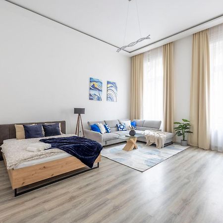 Majestic Dream Home In The Heart Of Budapest Eksteriør billede